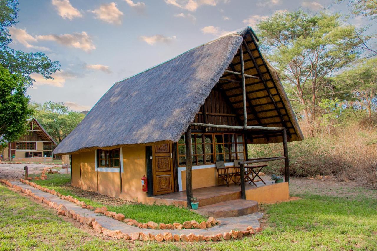 Villa Pioneer Camp Lusaka Exterior foto