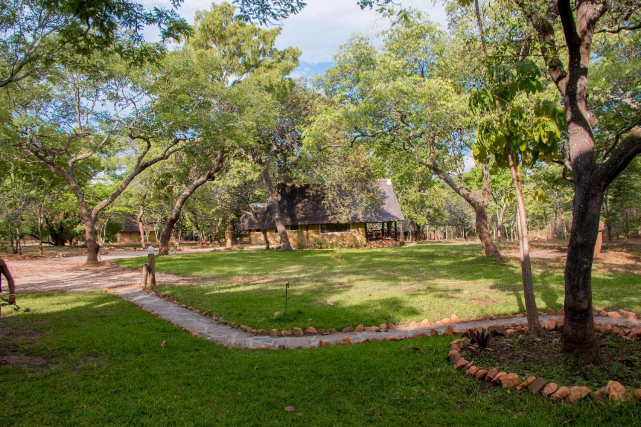 Villa Pioneer Camp Lusaka Exterior foto